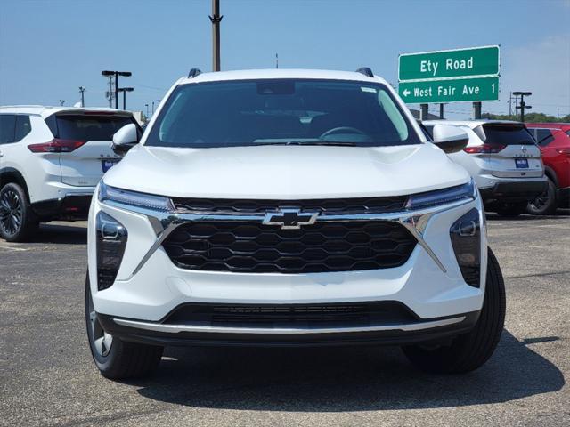 new 2025 Chevrolet Trax car