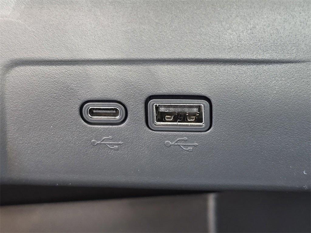 new 2025 Chevrolet Trax car, priced at $24,623