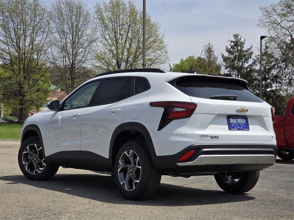 new 2025 Chevrolet Trax car, priced at $24,623