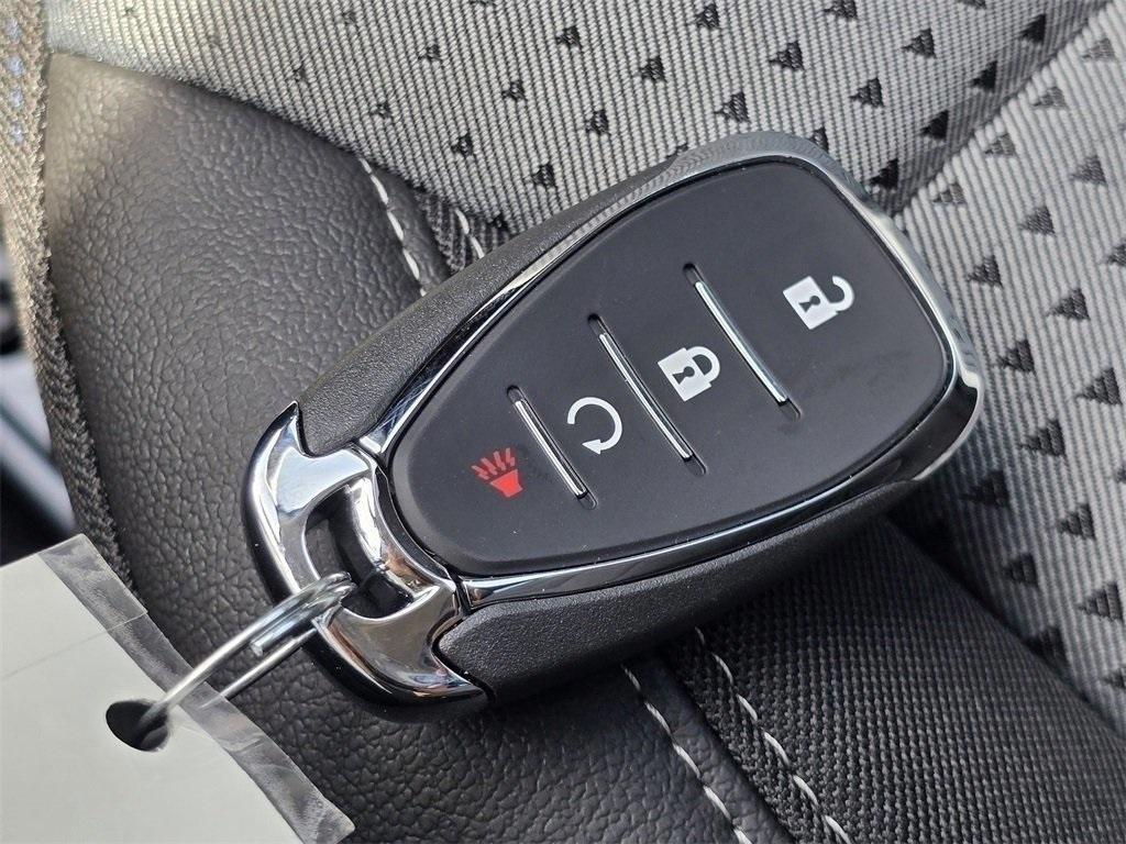 new 2025 Chevrolet Trax car, priced at $24,623