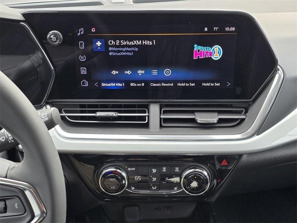 new 2025 Chevrolet Trax car, priced at $25,131