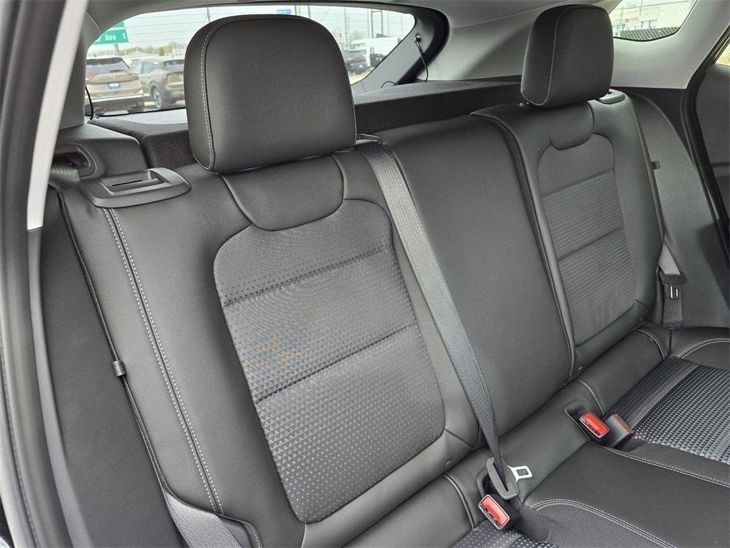 new 2025 Chevrolet Trax car, priced at $24,877