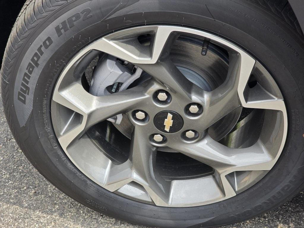 new 2025 Chevrolet Trax car, priced at $25,106