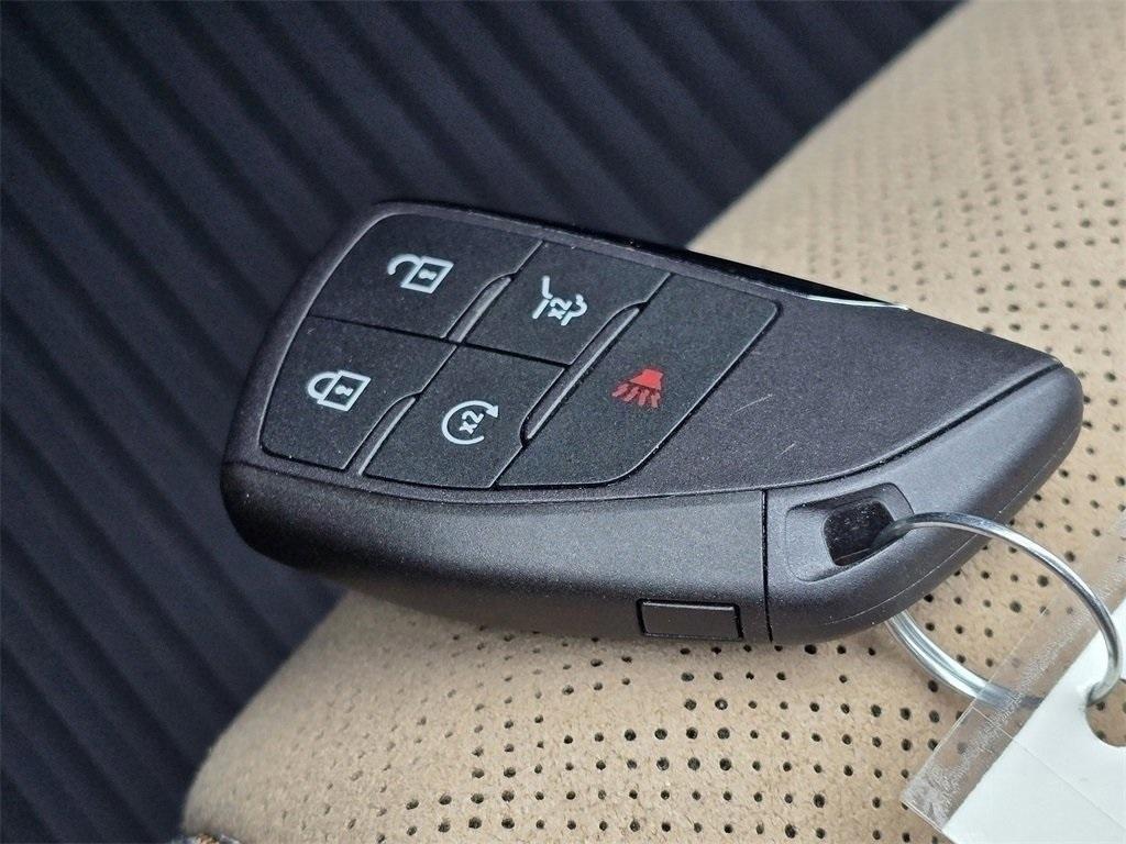 new 2025 Chevrolet Equinox car, priced at $38,994