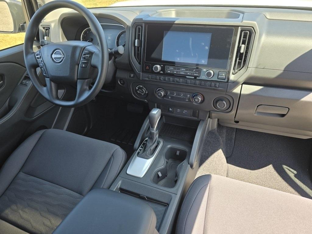new 2026 Nissan Frontier car, priced at $35,686
