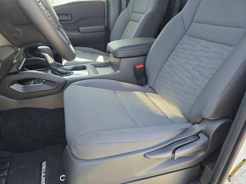 new 2026 Nissan Frontier car, priced at $35,686