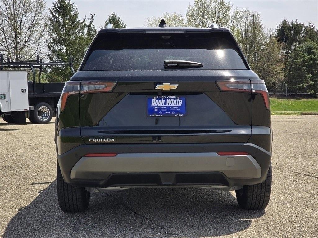 new 2025 Chevrolet Equinox car, priced at $32,233