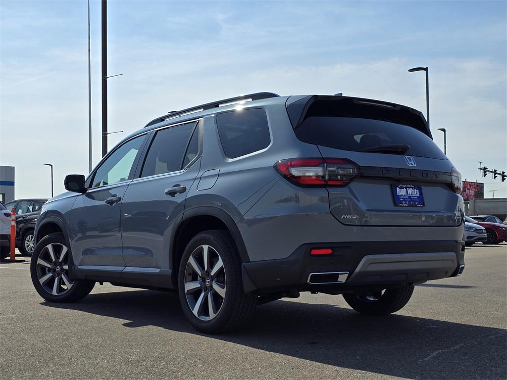 used 2024 Honda Pilot car, priced at $44,980