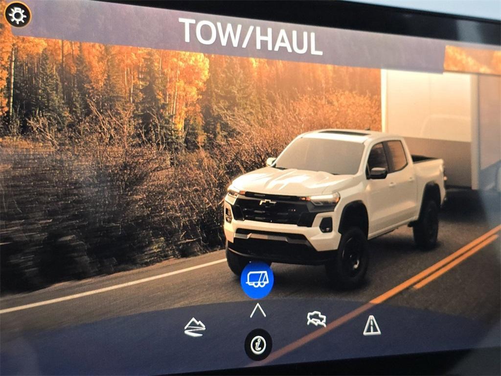 new 2025 Chevrolet Colorado car, priced at $49,129