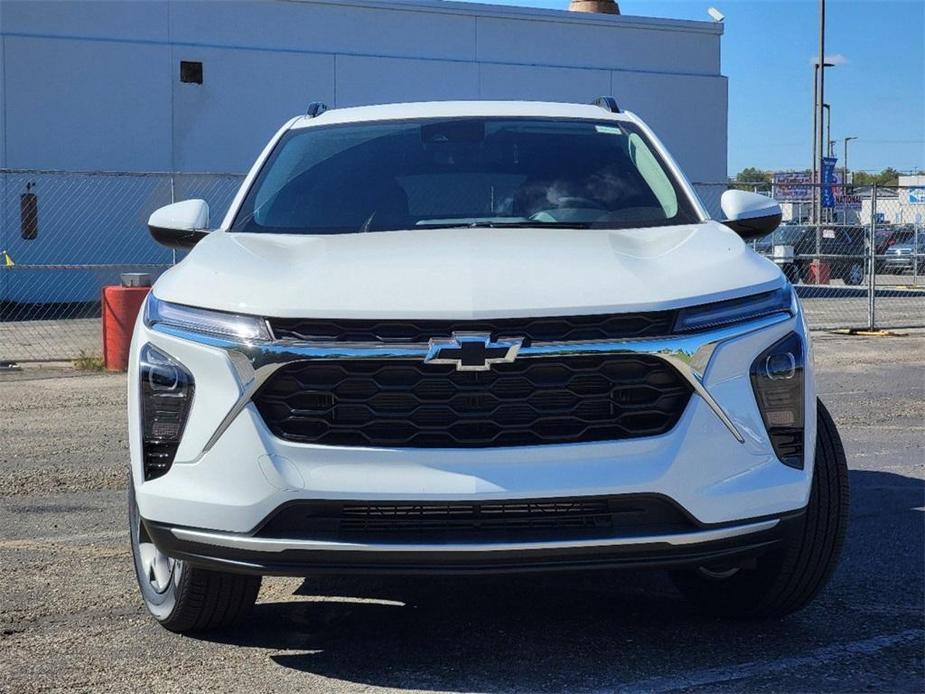 new 2025 Chevrolet Trax car, priced at $25,255