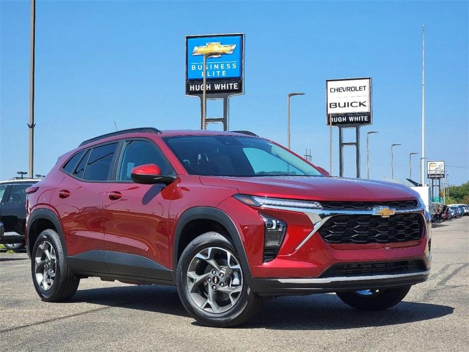 new 2025 Chevrolet Trax car