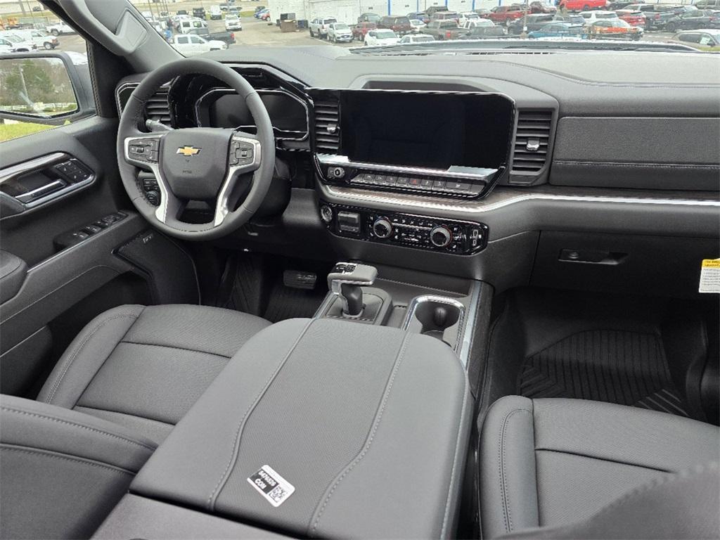 new 2025 Chevrolet Silverado 1500 car, priced at $70,353