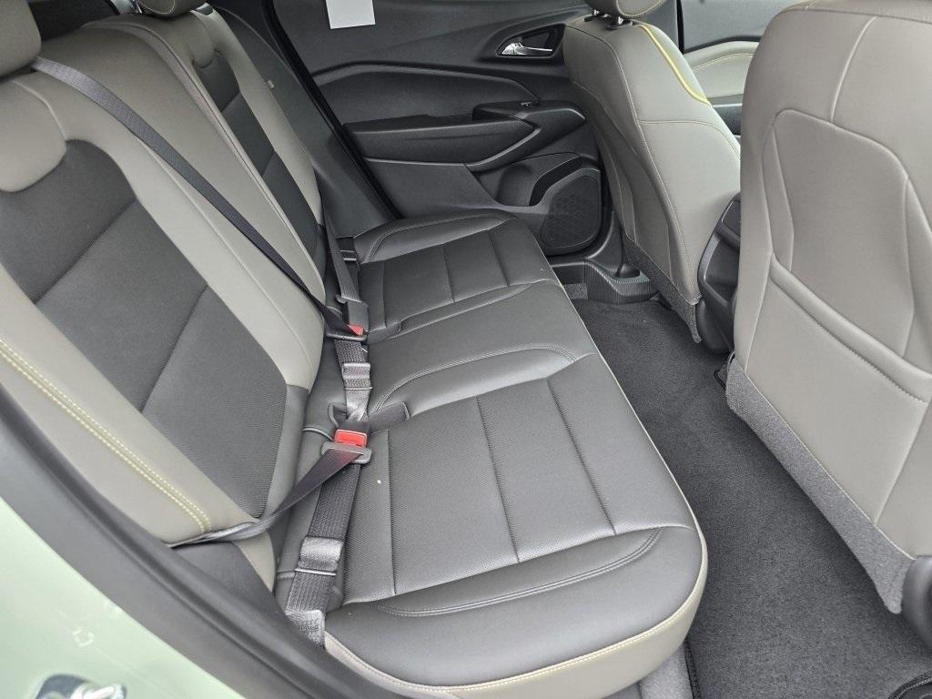 new 2025 Chevrolet Trax car, priced at $23,300