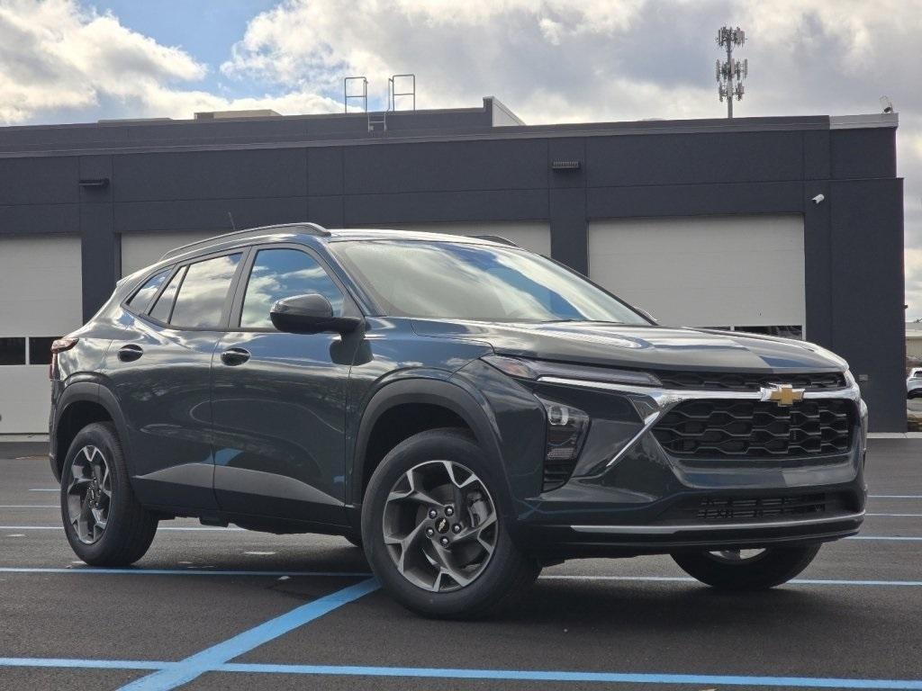 new 2026 Chevrolet Trax car, priced at $25,101