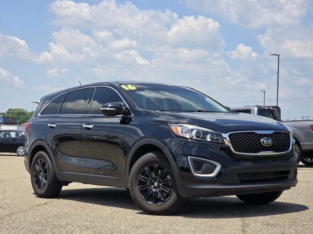 used 2016 Kia Sorento car, priced at $13,321