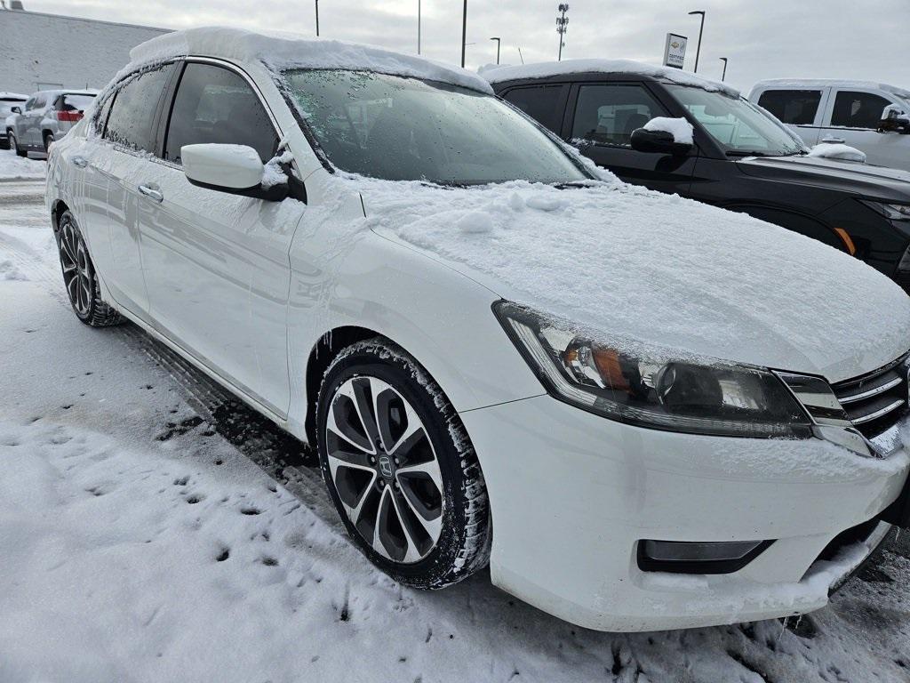 used 2015 Honda Accord car, priced at $10,980