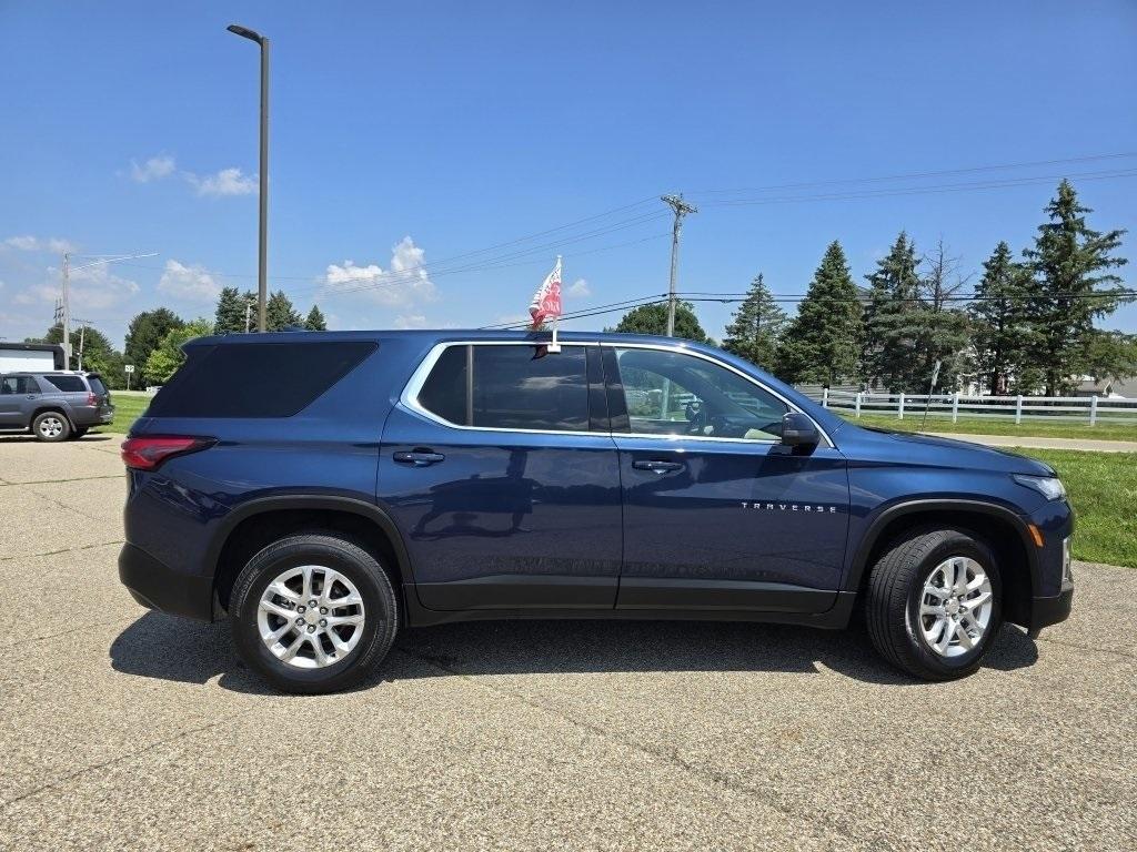 used 2022 Chevrolet Traverse car, priced at $25,514