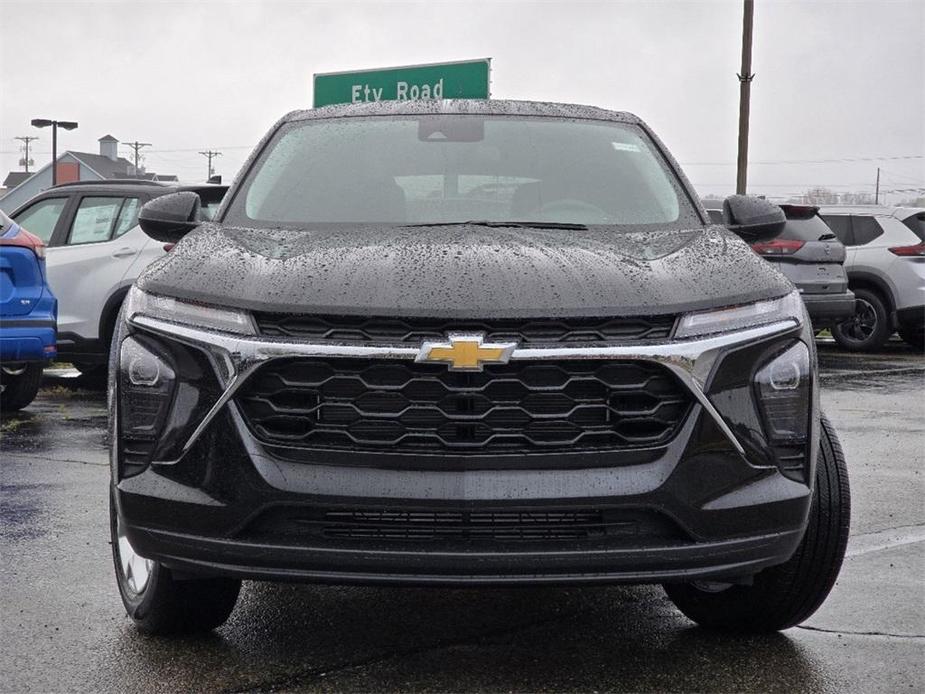 new 2025 Chevrolet Trax car, priced at $22,869