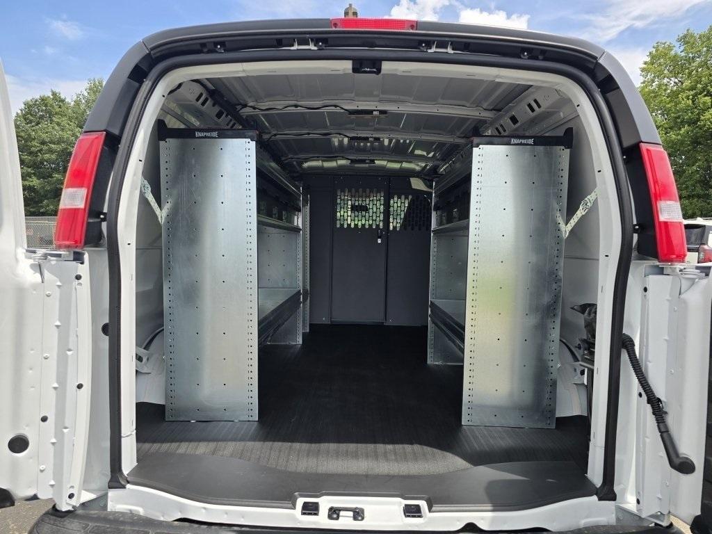 new 2025 Chevrolet Express 2500 car, priced at $50,498