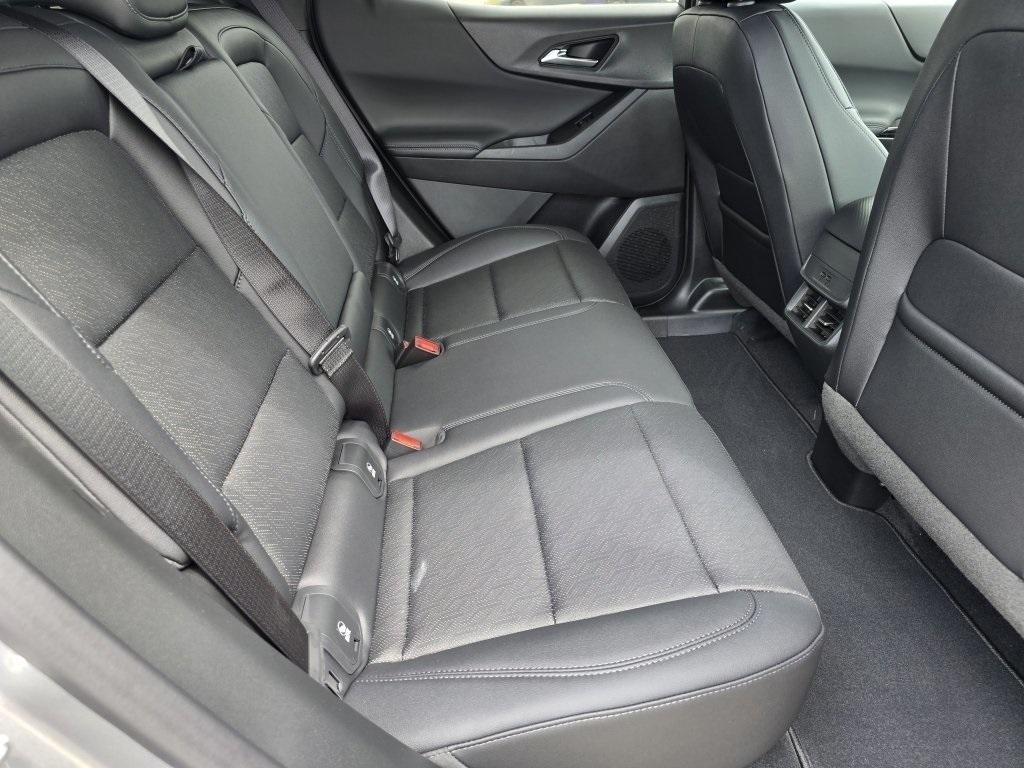 new 2026 Chevrolet Equinox car, priced at $33,364