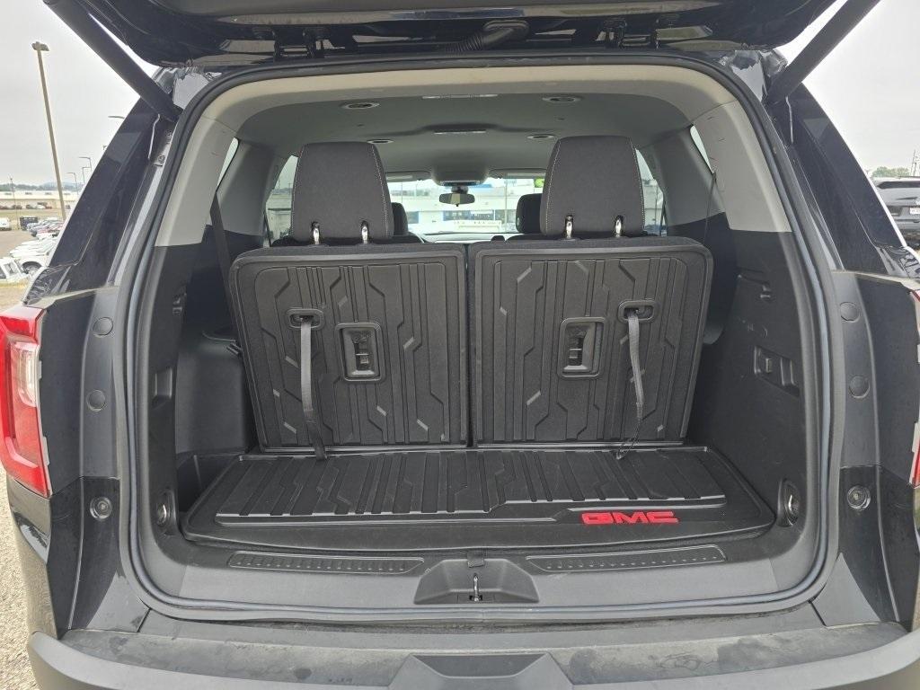 used 2023 GMC Acadia car, priced at $31,153