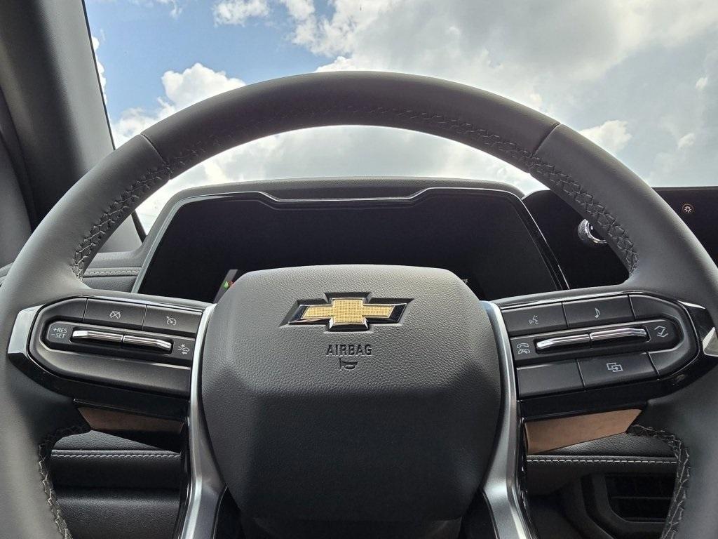 new 2025 Chevrolet Colorado car, priced at $40,190