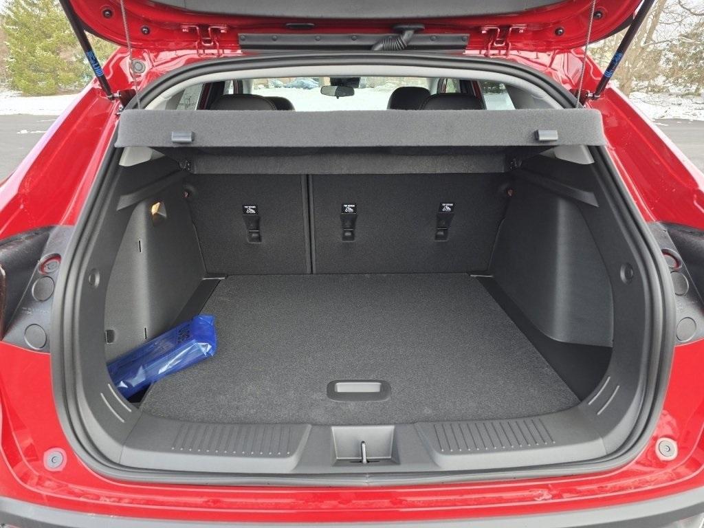 new 2026 Chevrolet Trax car, priced at $25,101