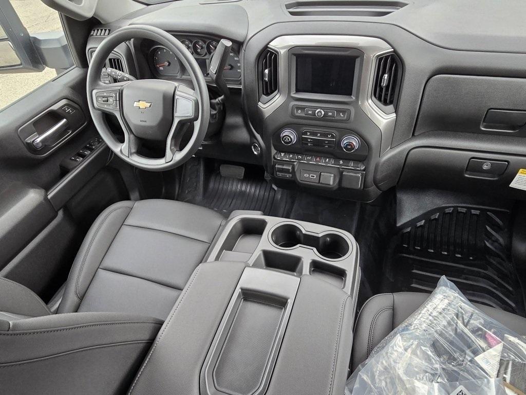 new 2025 Chevrolet Silverado 3500 car, priced at $68,925