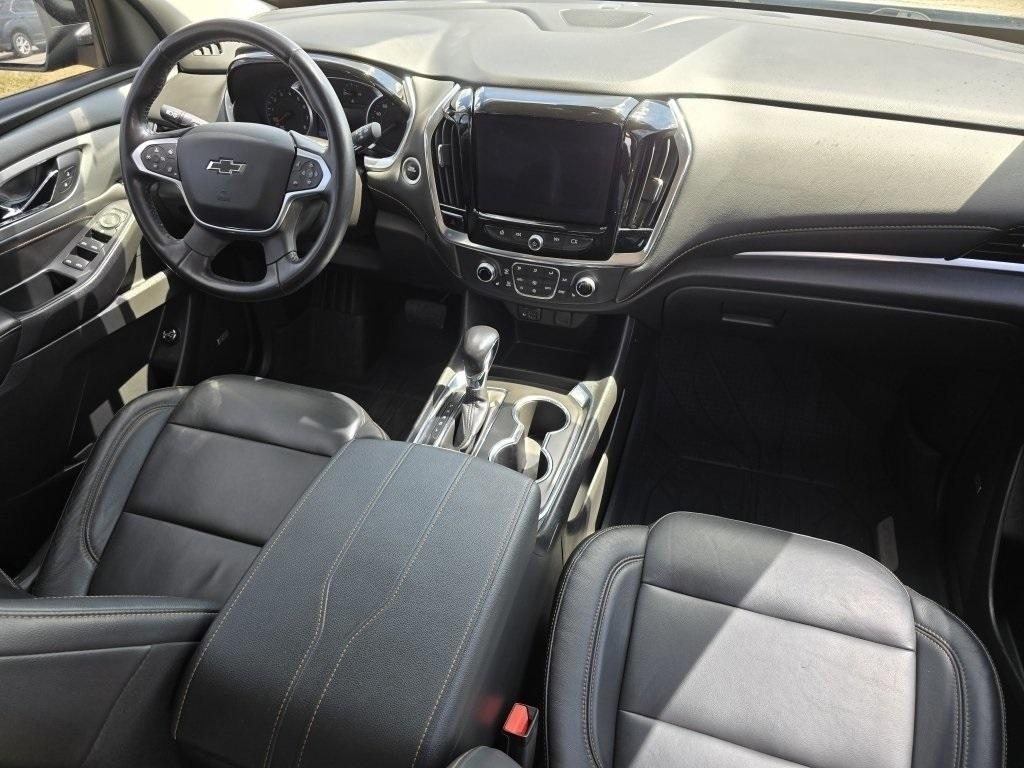 used 2021 Chevrolet Traverse car, priced at $26,980