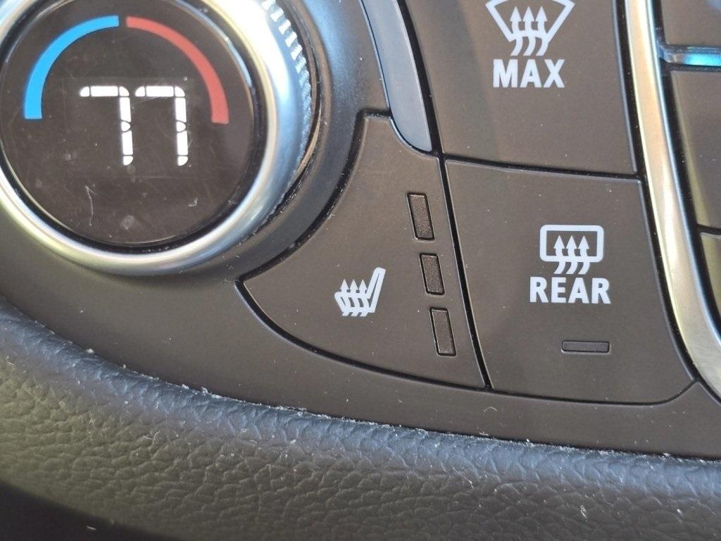 used 2018 Chevrolet Equinox car, priced at $11,580