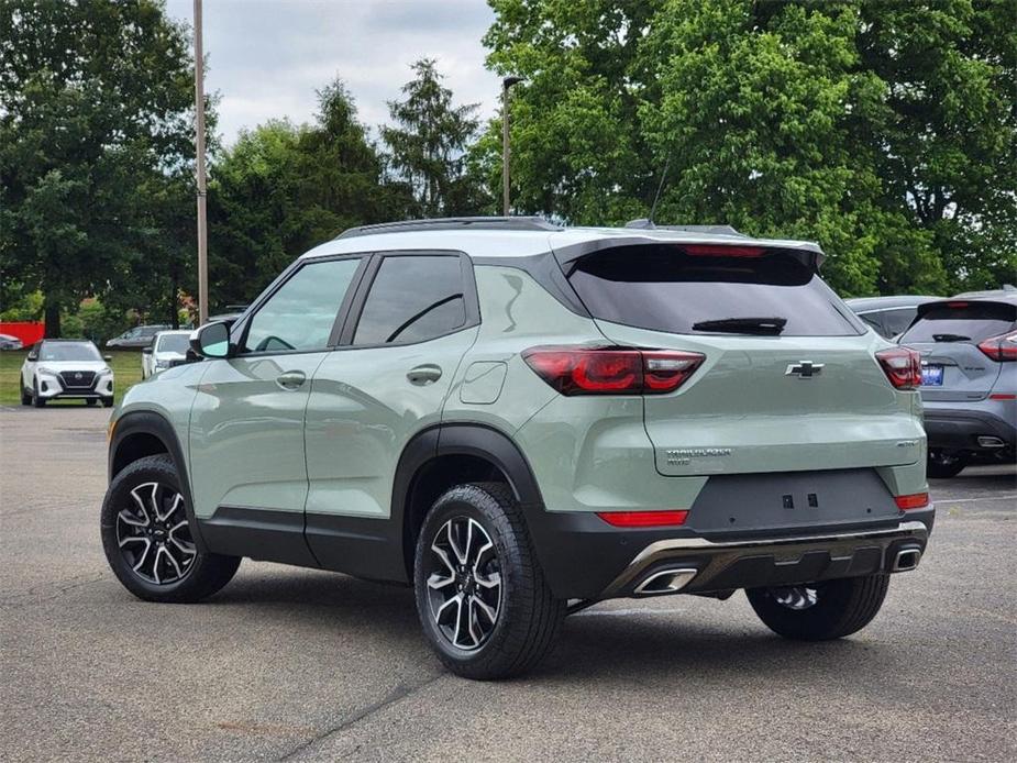 new 2024 Chevrolet TrailBlazer car, priced at $32,800