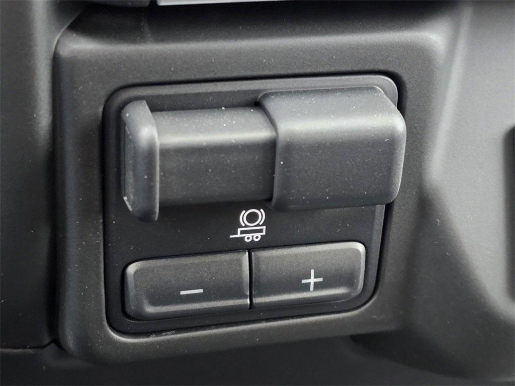 new 2025 Chevrolet Silverado 2500 car, priced at $70,168