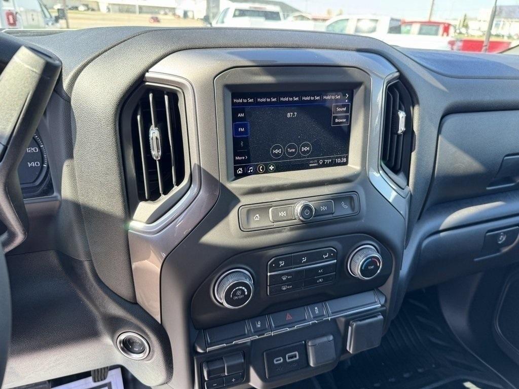 new 2025 Chevrolet Silverado 2500 car, priced at $70,168