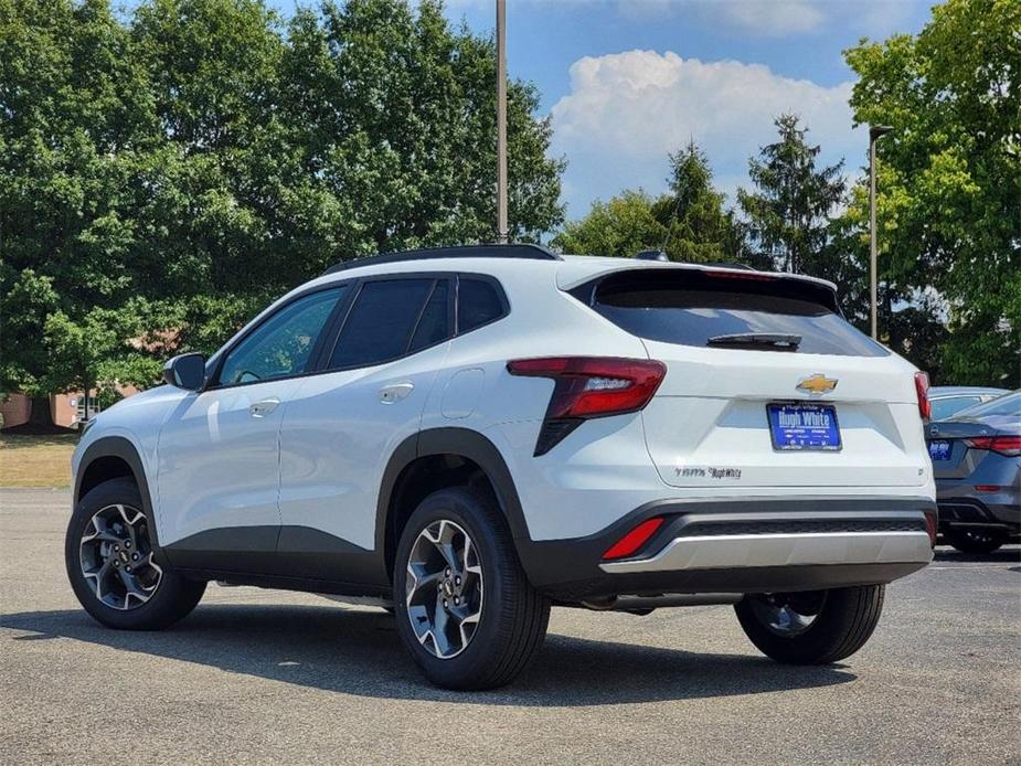 new 2025 Chevrolet Trax car