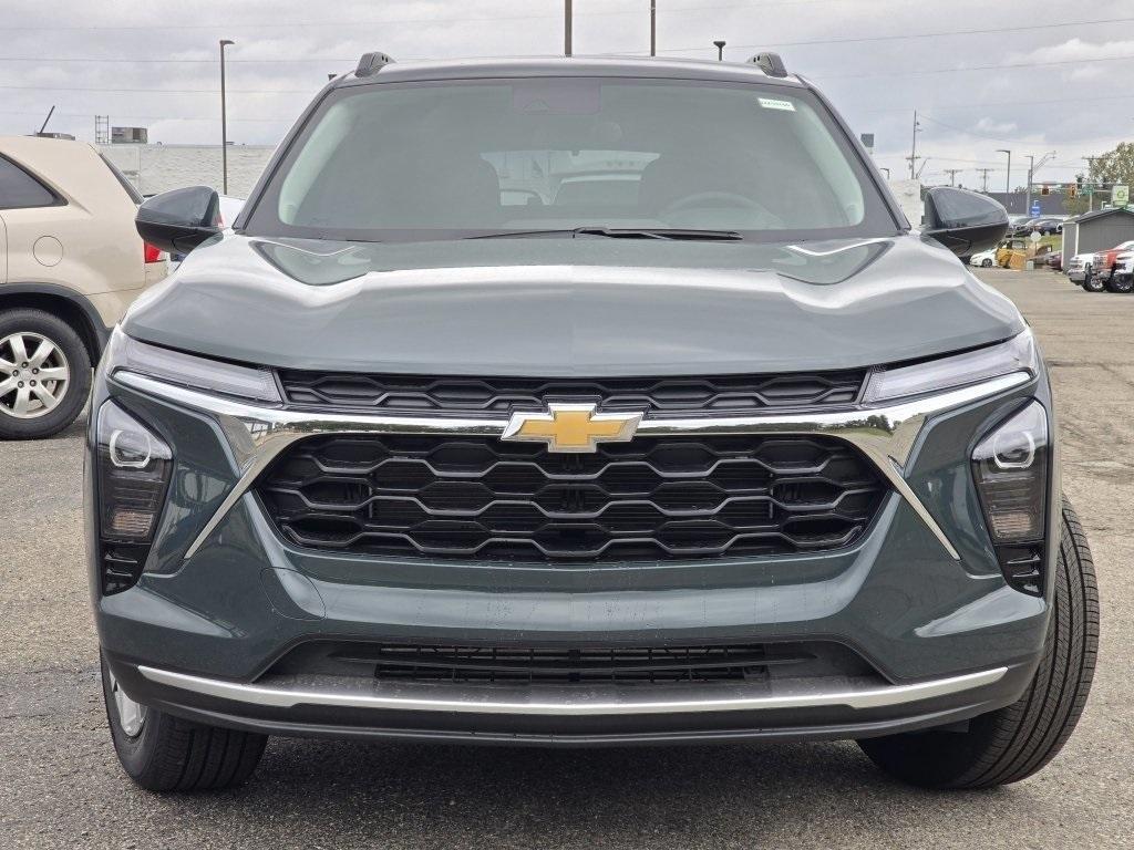 new 2025 Chevrolet Trax car, priced at $24,720
