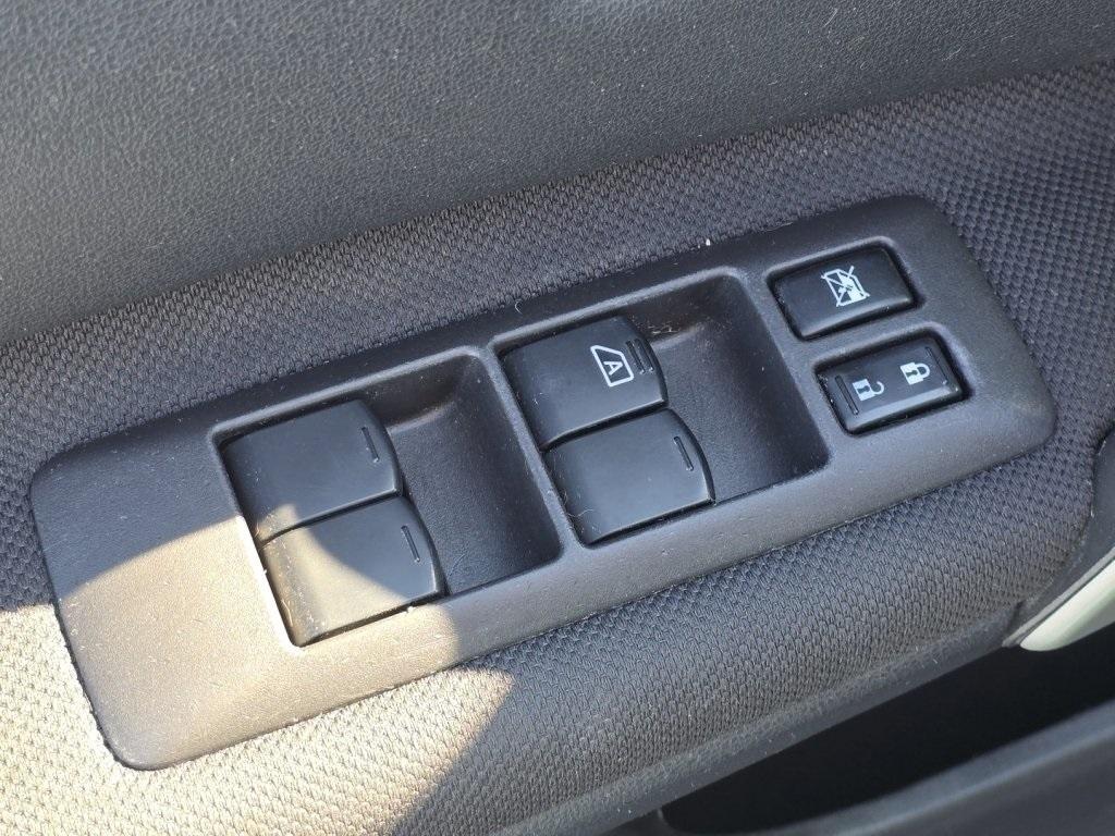 used 2015 Nissan Rogue Select car, priced at $8,868