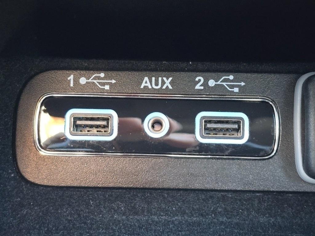 used 2021 Jeep Grand Cherokee car, priced at $24,242