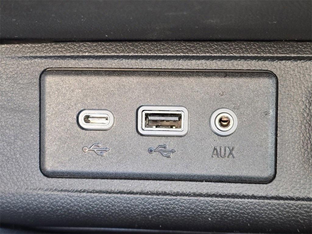 used 2023 Buick Encore GX car, priced at $21,900