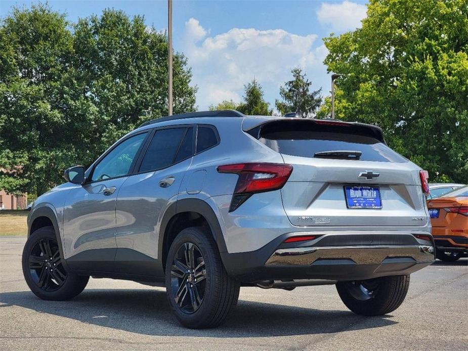 new 2025 Chevrolet Trax car