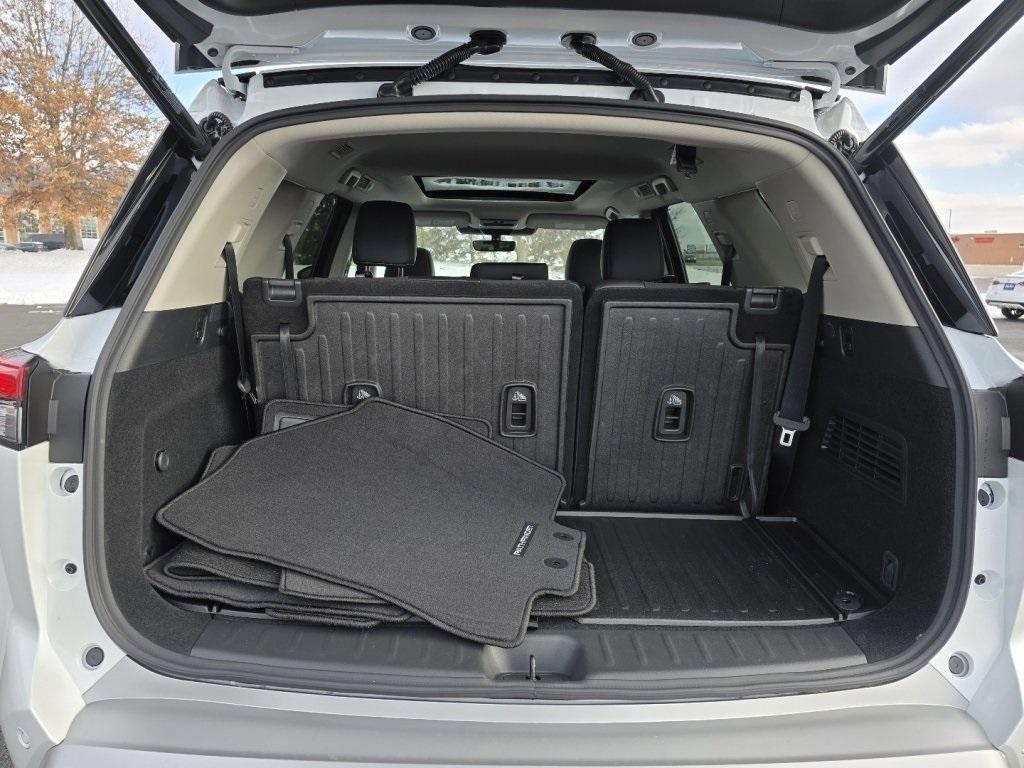 new 2025 Nissan Pathfinder car