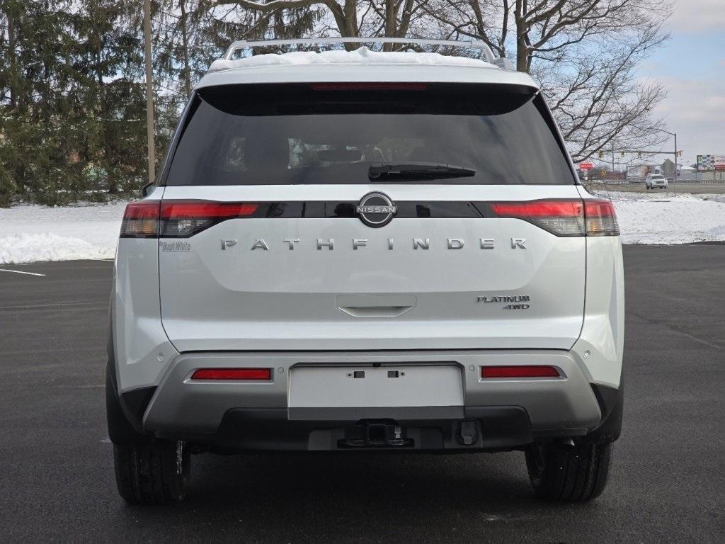 new 2025 Nissan Pathfinder car