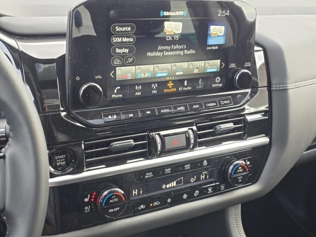 new 2025 Nissan Pathfinder car