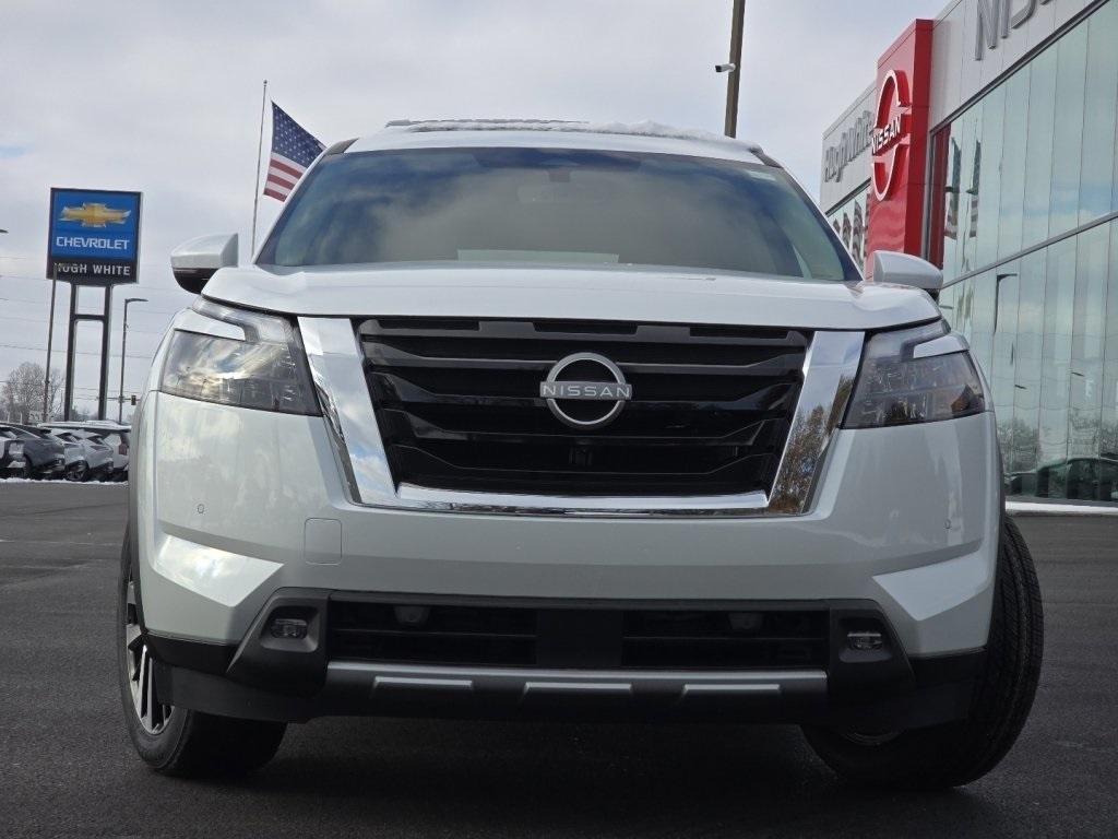 new 2025 Nissan Pathfinder car