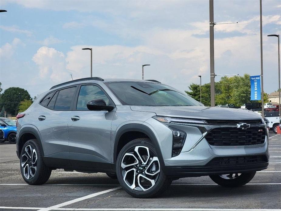 new 2025 Chevrolet Trax car