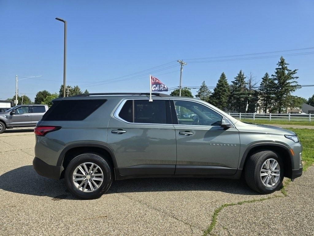 used 2022 Chevrolet Traverse car, priced at $28,898