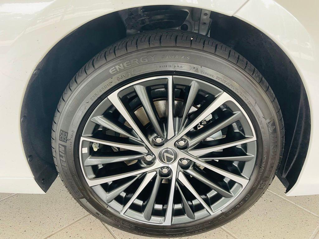 used 2025 Lexus ES 350 car, priced at $44,988