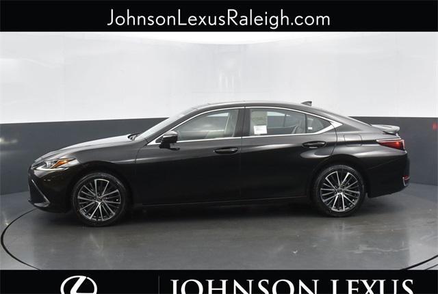 new 2025 Lexus ES 300h car, priced at $50,994