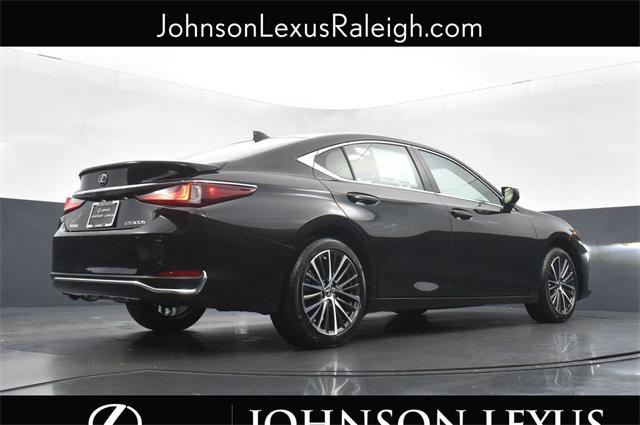 new 2025 Lexus ES 300h car, priced at $50,994