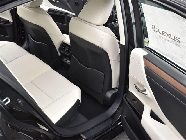 new 2025 Lexus ES 300h car, priced at $50,994