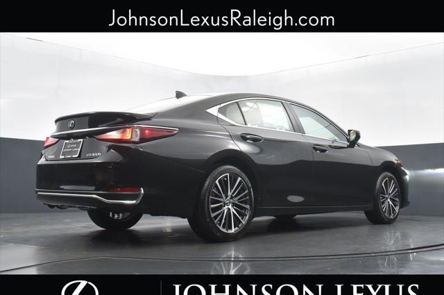 new 2025 Lexus ES 300h car, priced at $50,994